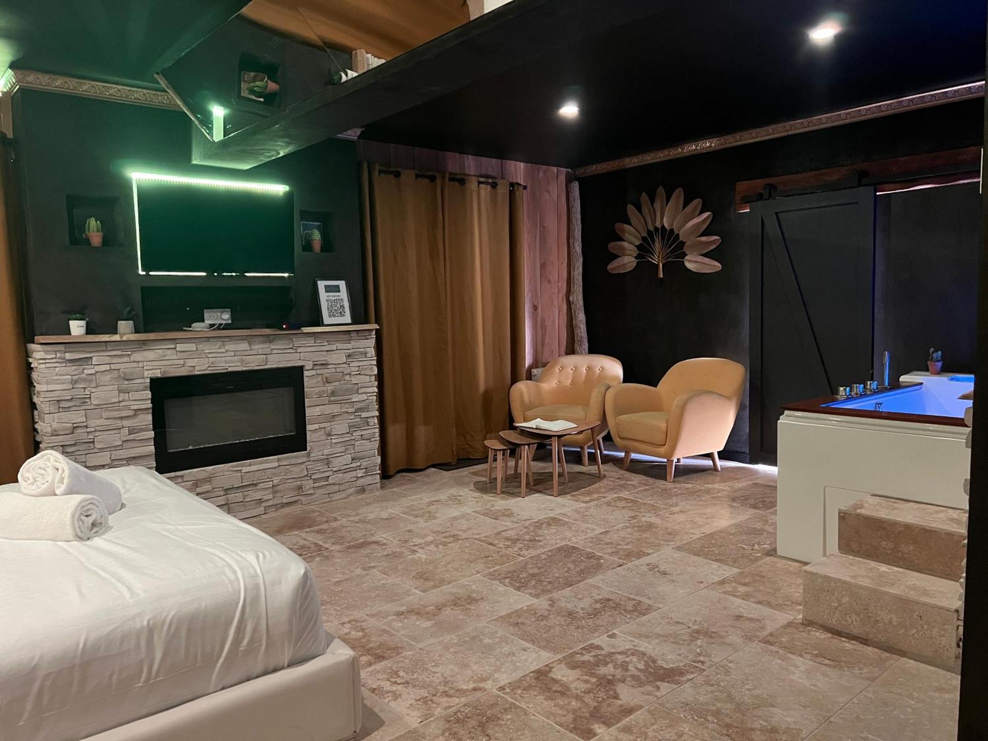 Le Lodge Des Charmes 5 Etoiles Leves Luaran gambar