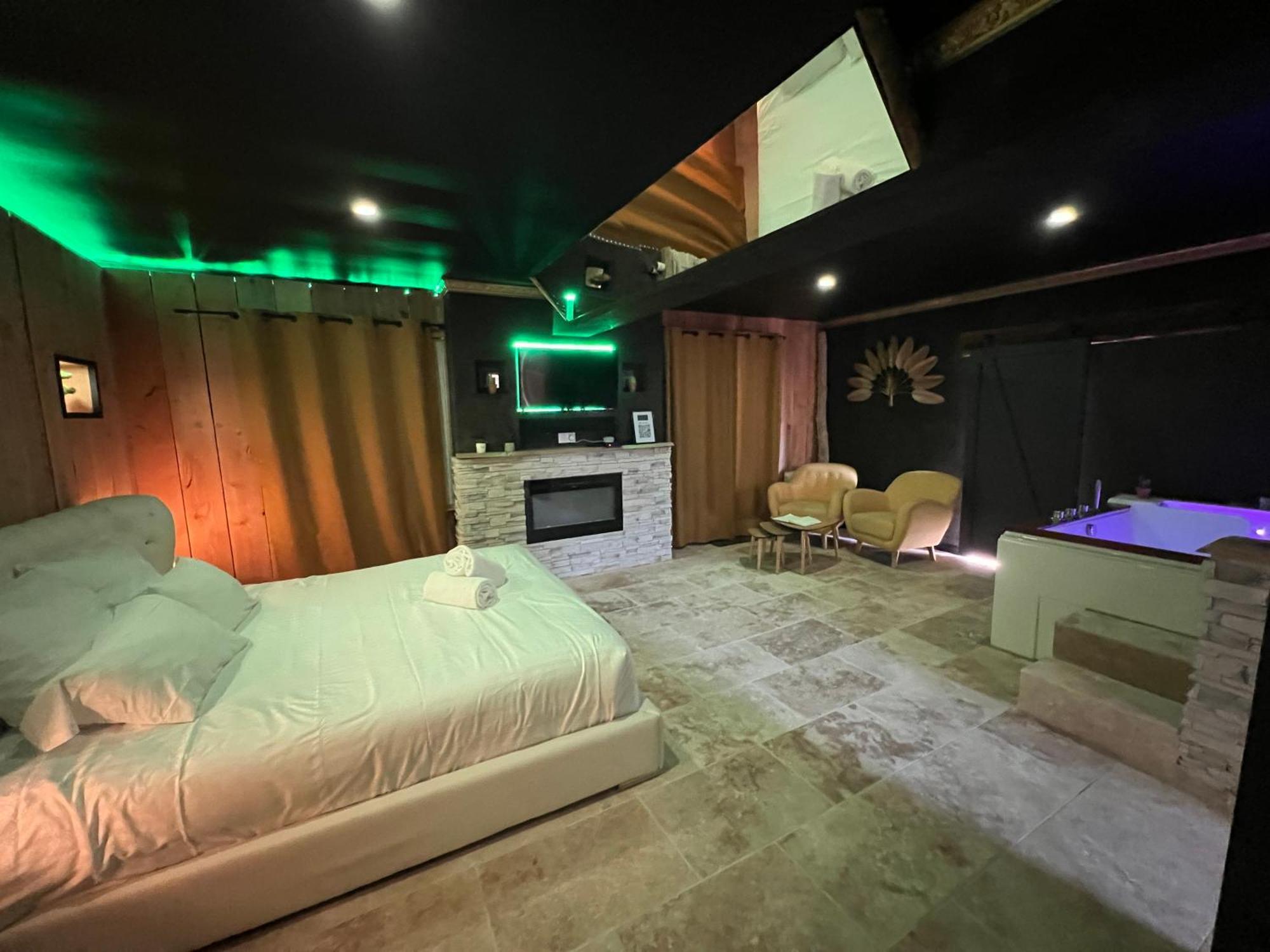 Le Lodge Des Charmes 5 Etoiles Leves Luaran gambar