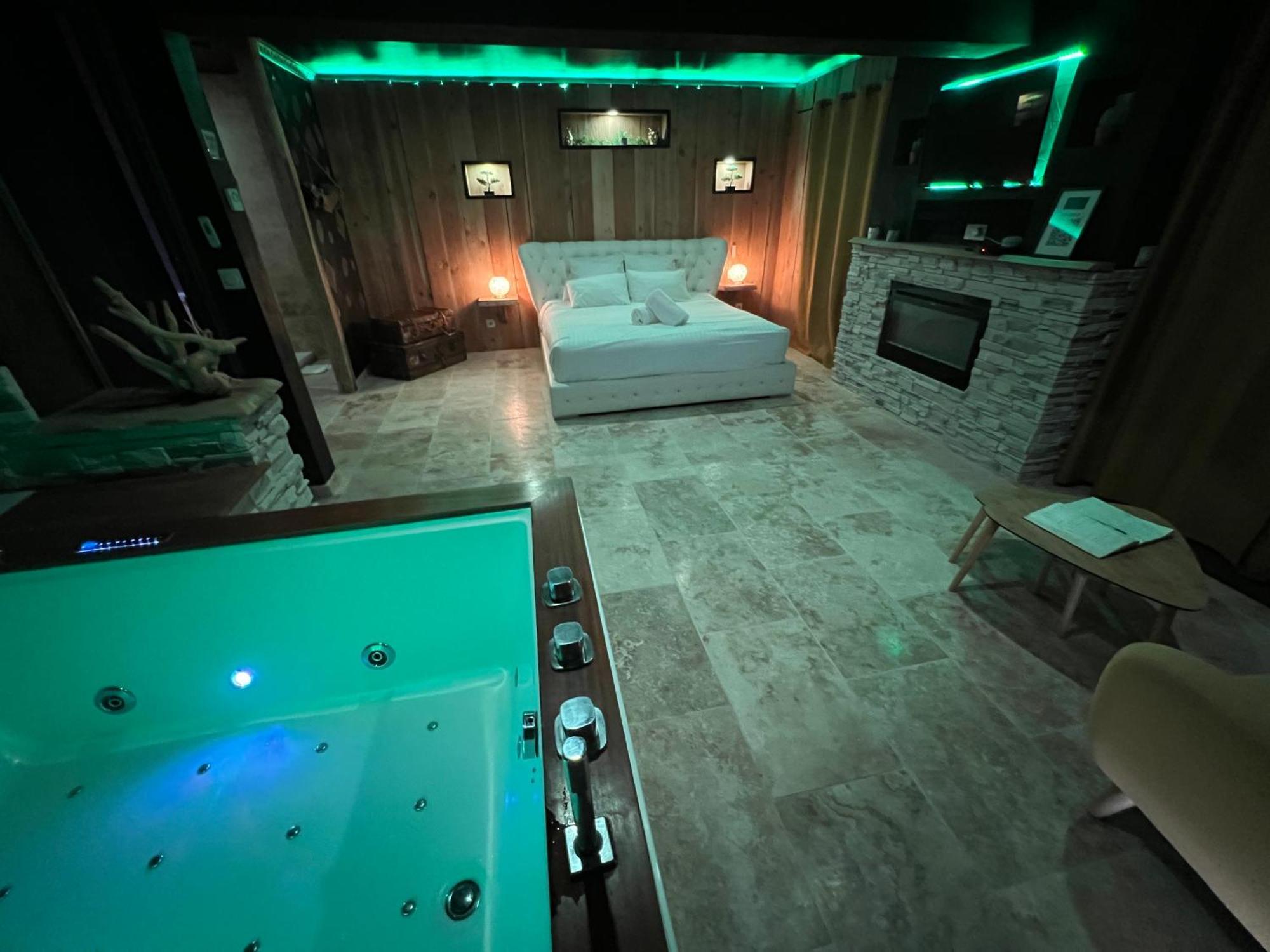 Le Lodge Des Charmes 5 Etoiles Leves Luaran gambar