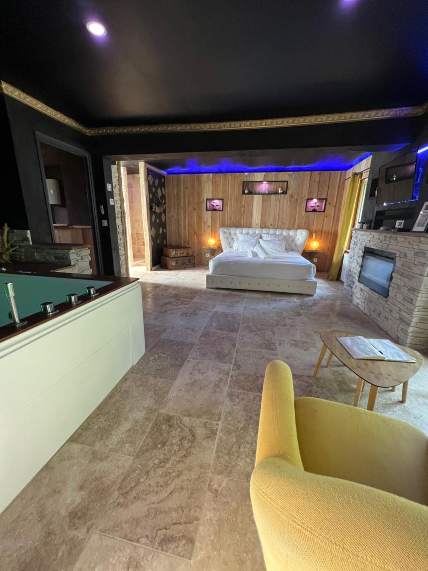 Le Lodge Des Charmes 5 Etoiles Leves Luaran gambar