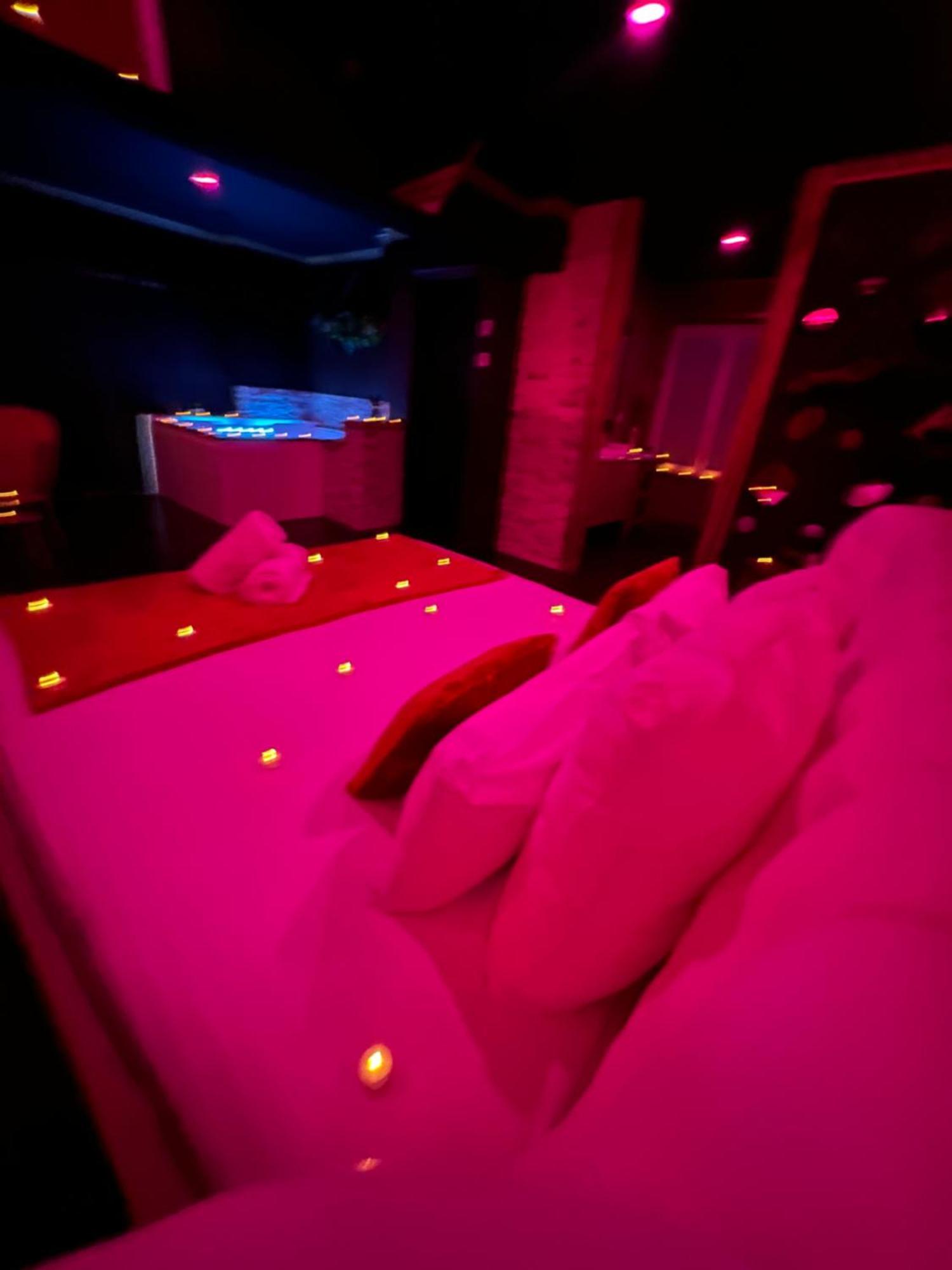 Le Lodge Des Charmes 5 Etoiles Leves Luaran gambar