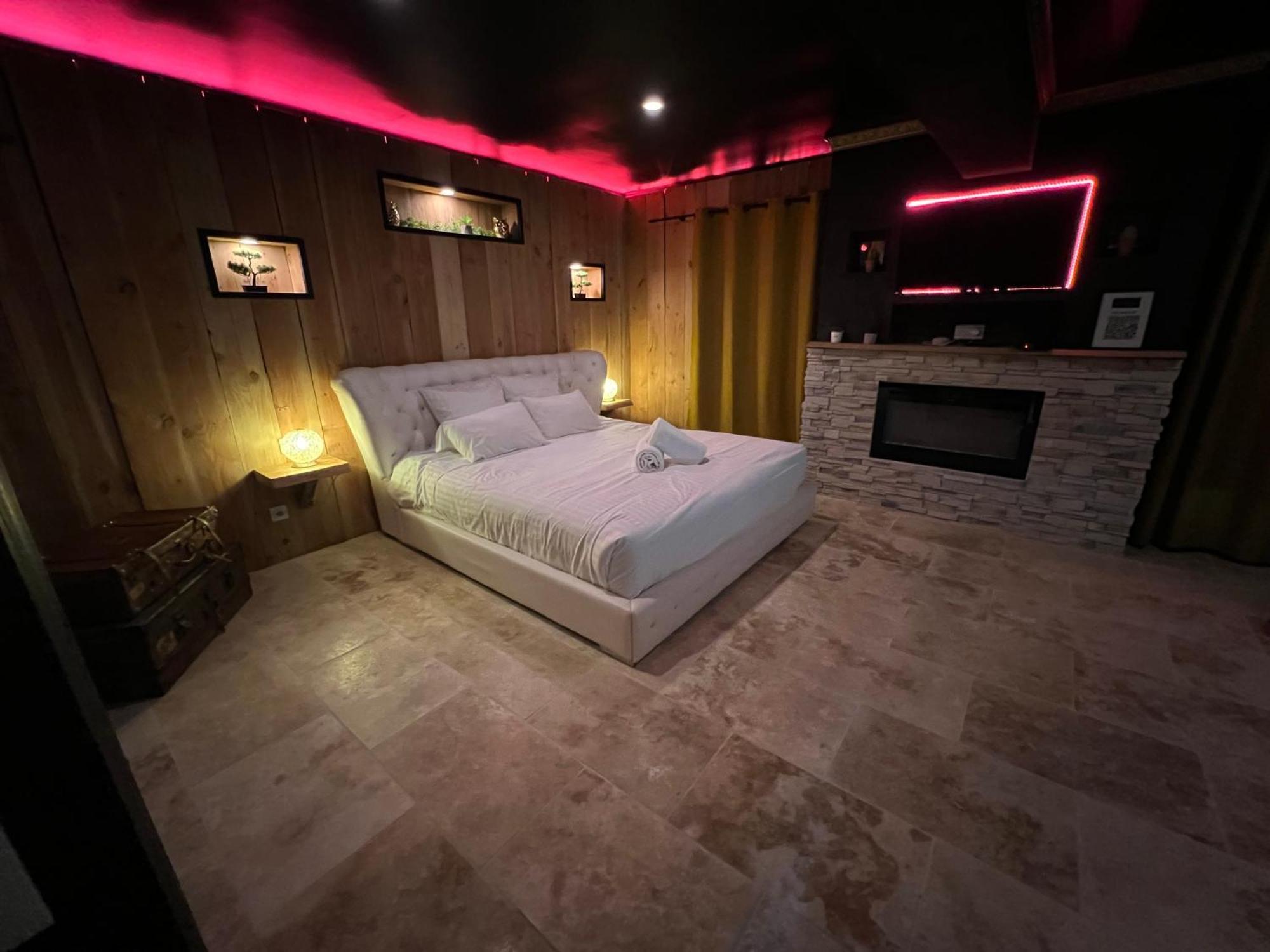 Le Lodge Des Charmes 5 Etoiles Leves Luaran gambar