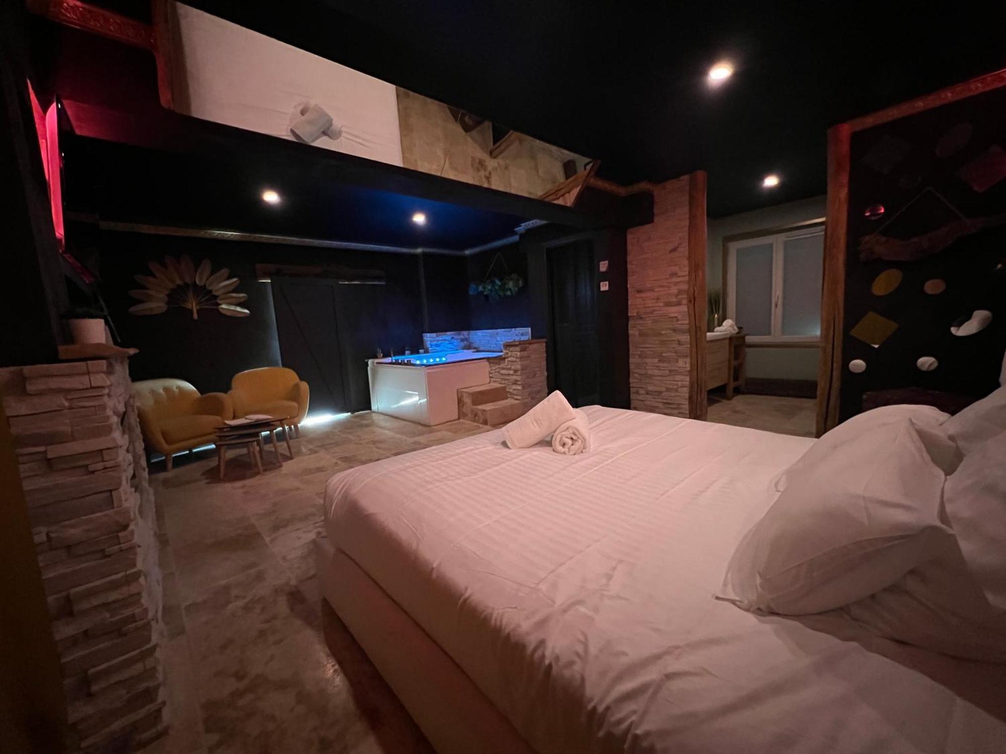 Le Lodge Des Charmes 5 Etoiles Leves Luaran gambar