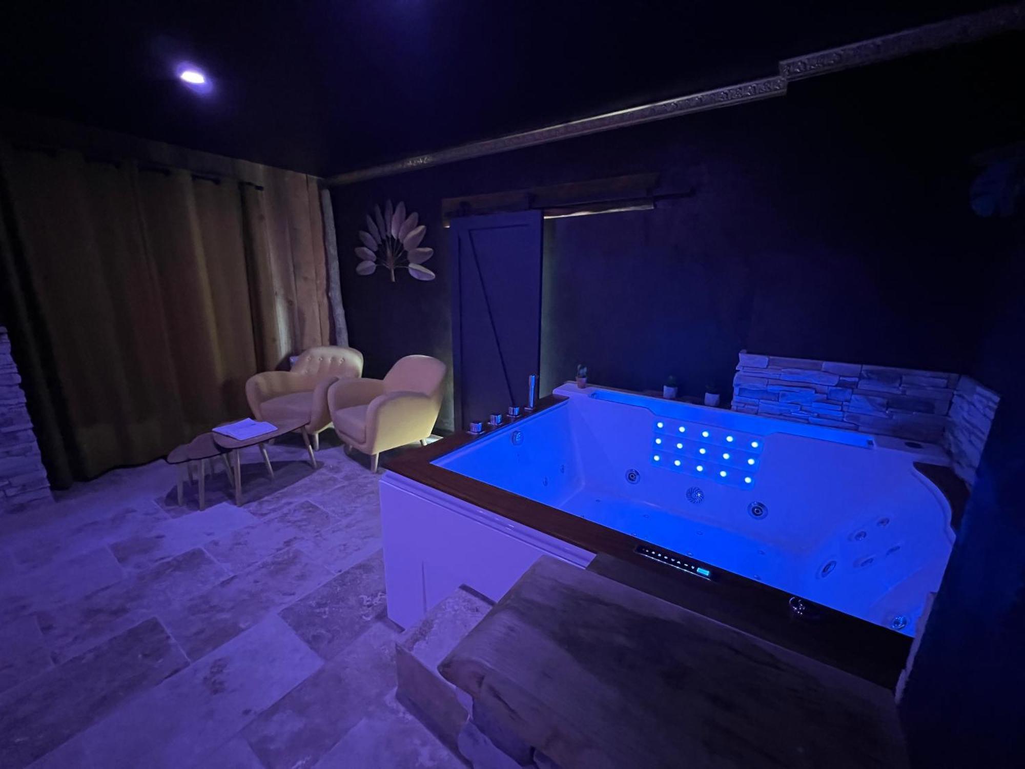Le Lodge Des Charmes 5 Etoiles Leves Luaran gambar